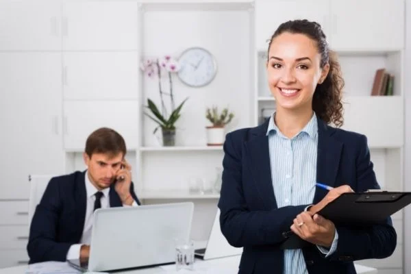 Asistente Administrativo