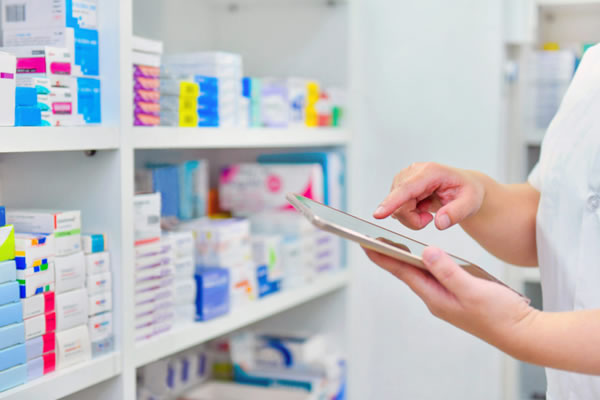 Gestión de Medicamentos de la COVID-19 en Tiempos de Pandemia